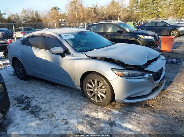 JM1GL1UM7J1320176 2018 MAZDA 6 - Image 1
