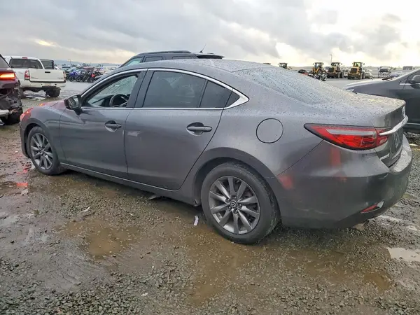 JM1GL1UM8J1318551 2018 MAZDA 6 - Image 2