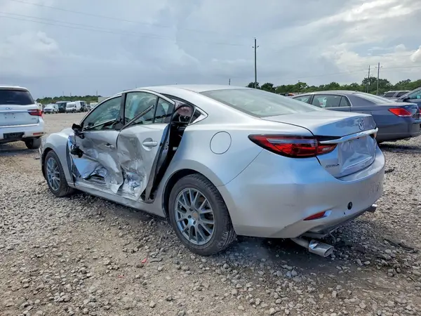 JM1GL1UM8J1319005 2018 MAZDA 6 - Image 2