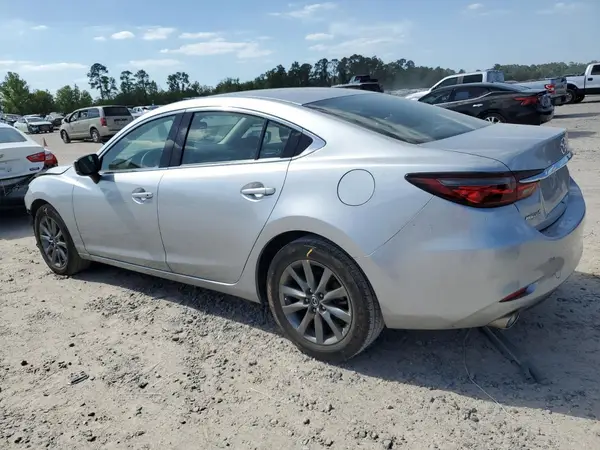 JM1GL1UM8J1333213 2018 MAZDA 6 - Image 2