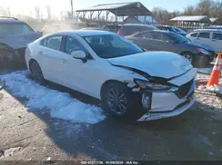 JM1GL1UM8M1612598 2021 MAZDA 6