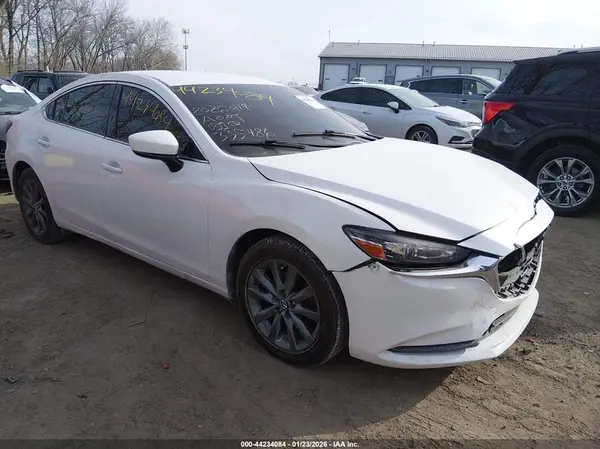 JM1GL1UM9J1335486 2018 MAZDA 6 - Image 1
