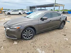 JM1GL1UMXJ1301072 2018 MAZDA 6