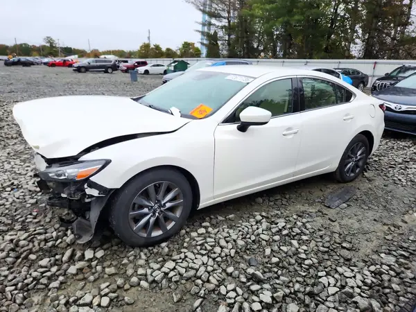 JM1GL1UMXJ1313447 2018 MAZDA 6 - Image 1