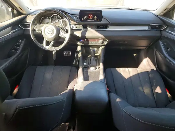 JM1GL1UMXJ1320687 2018 MAZDA 6 - Image 8