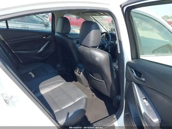 JM1GL1V50H1114232 2017 MAZDA 6 - Image 8