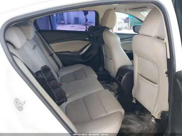 JM1GL1V51H1110948 2017 MAZDA 6 - Image 8