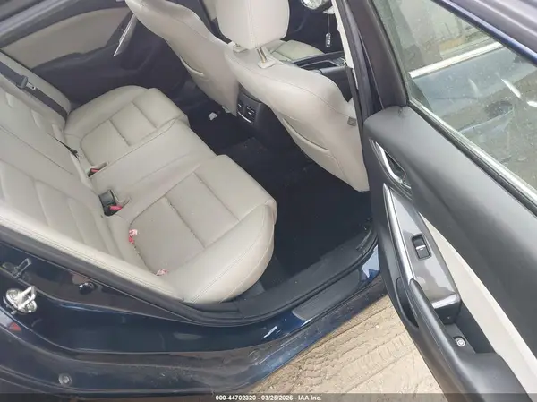 JM1GL1V51H1115356 2017 MAZDA 6 - Image 8