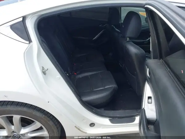 JM1GL1V51H1129547 2017 MAZDA 6 - Image 8