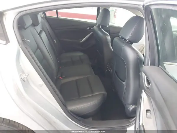 JM1GL1V51H1133517 2017 MAZDA 6 - Image 8