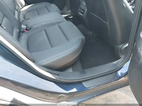 JM1GL1V52H1104091 2017 MAZDA 6 - Image 8