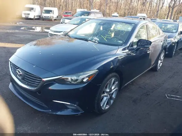 JM1GL1V52H1121019 2017 MAZDA 6 - Image 2