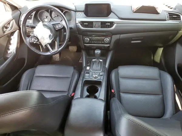 JM1GL1V52H1121215 2017 MAZDA 6 - Image 8