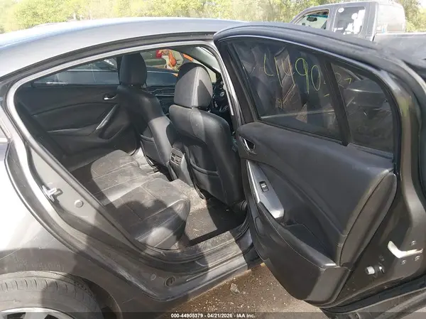 JM1GL1V53H1137827 2017 MAZDA 6 - Image 8