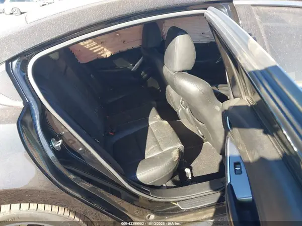 JM1GL1V54H1125119 2017 MAZDA 6 - Image 8