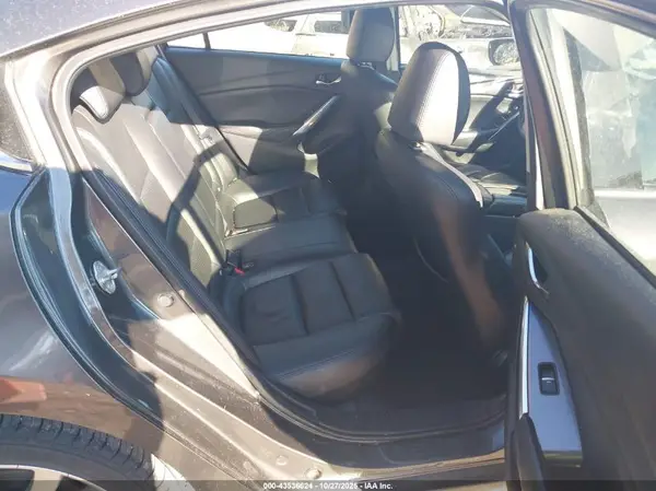JM1GL1V54H1144415 2017 MAZDA 6 - Image 8