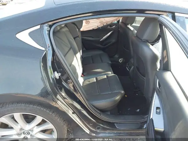 JM1GL1V55H1121614 2017 MAZDA 6 - Image 8