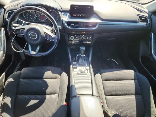 JM1GL1V55H1135660 2017 MAZDA 6 - Image 8