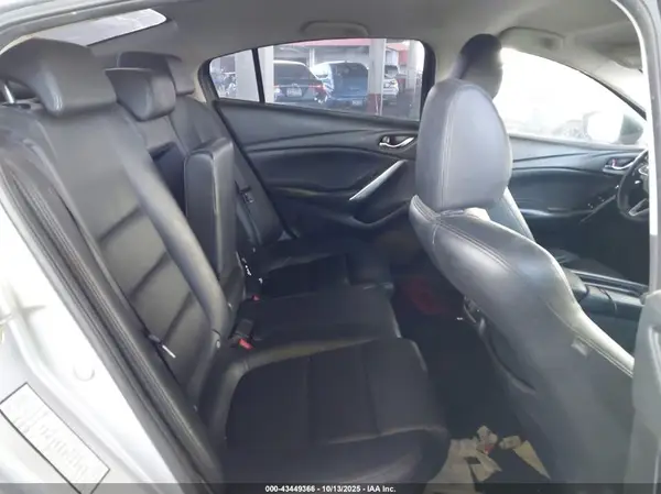 JM1GL1V56H1105292 2017 MAZDA 6 - Image 8