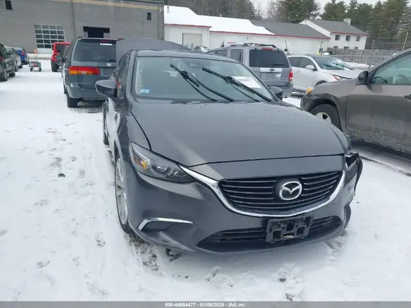 JM1GL1V56H1125199 2017 MAZDA 6 - Image 1