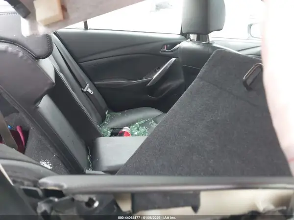 JM1GL1V56H1125199 2017 MAZDA 6 - Image 8