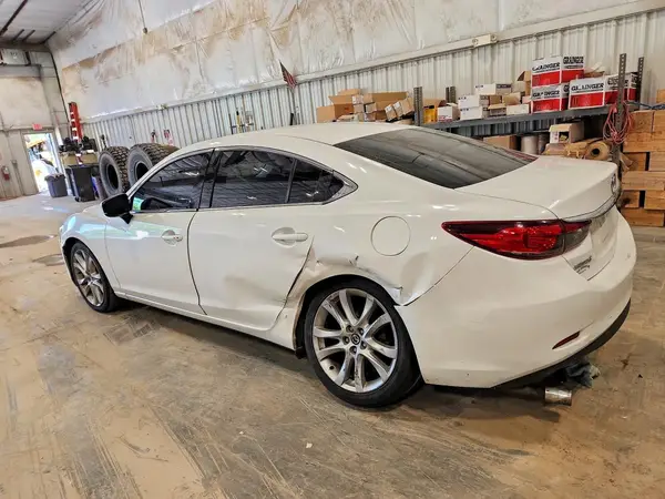 JM1GL1V56H1130046 2017 MAZDA 6 - Image 2