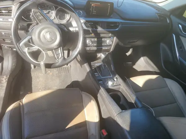 JM1GL1V56H1147543 2017 MAZDA 6 - Image 8