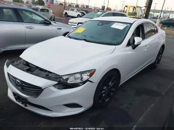 JM1GL1V56H1155187 2017 MAZDA 6 - Image 2