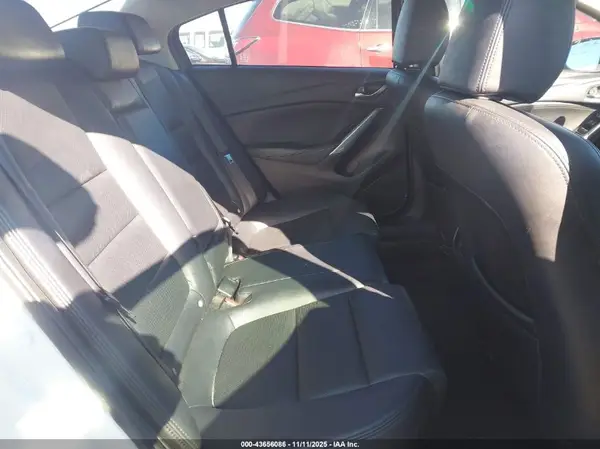JM1GL1V57H1120089 2017 MAZDA 6 - Image 8