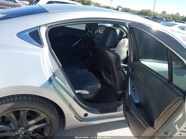 JM1GL1V57H1129665 2017 MAZDA 6 - Image 8