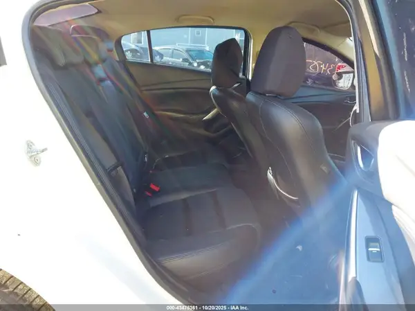 JM1GL1V58H1147463 2017 MAZDA 6 - Image 8