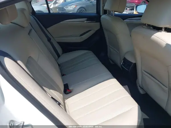 JM1GL1VM0J1321250 2018 MAZDA 6 - Image 8
