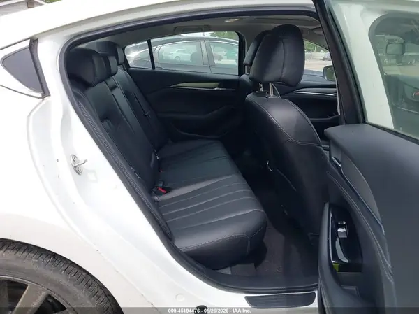 JM1GL1VM0J1325640 2018 MAZDA 6 - Image 8