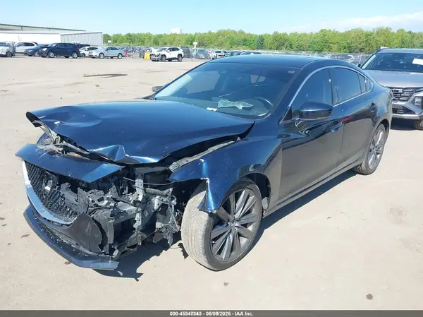 JM1GL1VM0J1325783 2018 MAZDA 6 - Image 2