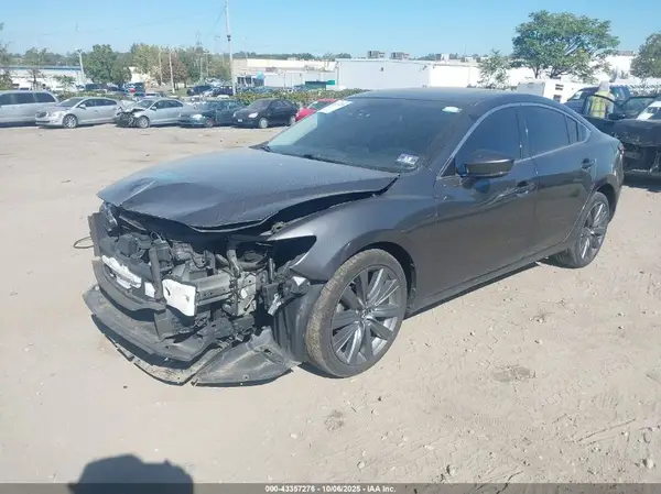 JM1GL1VM0J1328697 2018 MAZDA 6 - Image 2