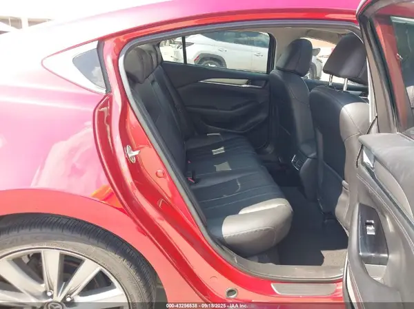 JM1GL1VM1J1302156 2018 MAZDA 6 - Image 8