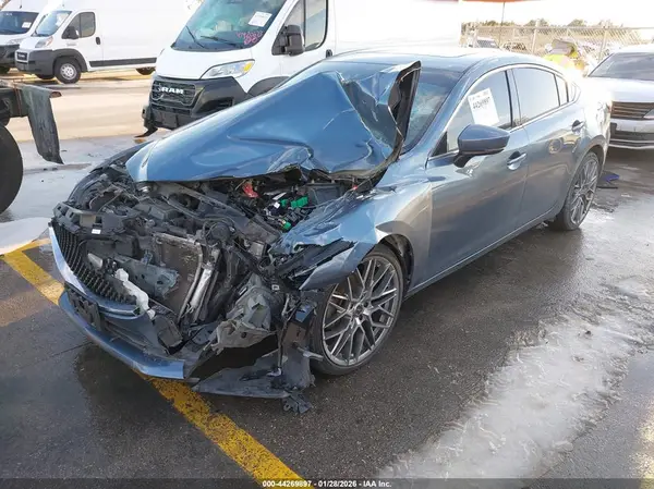 JM1GL1VM1J1307440 2018 MAZDA 6 - Image 2