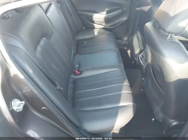 JM1GL1VM1J1314047 2018 MAZDA 6 - Image 8