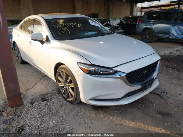 JM1GL1VM1J1325548 2018 MAZDA 6 - Image 1
