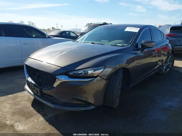 JM1GL1VM1K1500169 2019 MAZDA 6 - Image 2