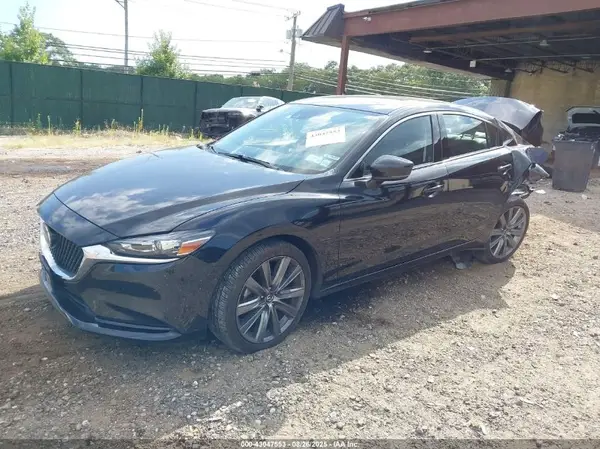JM1GL1VM1M1615132 2021 MAZDA 6 - Image 2