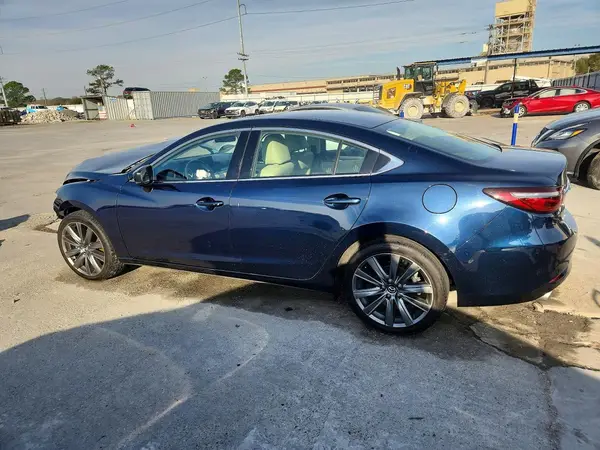 JM1GL1VM1M1618368 2021 MAZDA 6 - Image 2