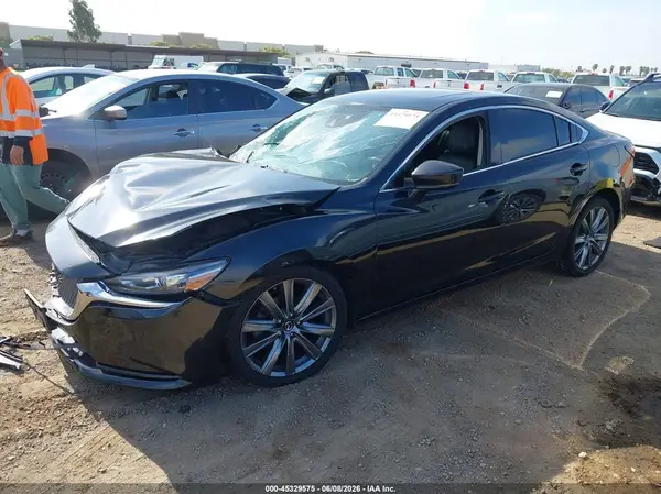 JM1GL1VM2J1308001 2018 MAZDA 6 - Image 2