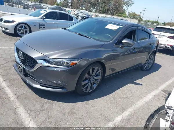 JM1GL1VM2K1505641 2019 MAZDA 6 - Image 2