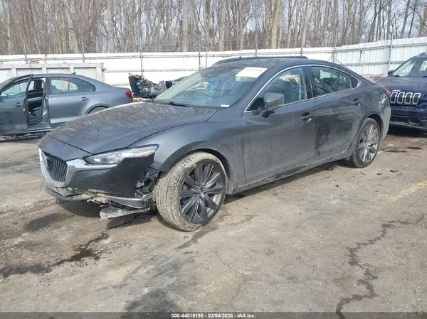 JM1GL1VM2K1506885 2019 MAZDA 6 - Image 2
