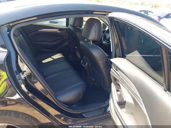 JM1GL1VM2K1508359 2019 MAZDA 6 - Image 8