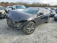 JM1GL1VM3J1306810 2018 MAZDA 6