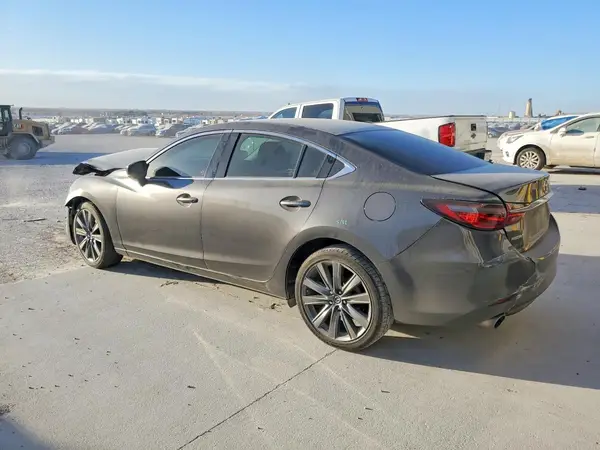 JM1GL1VM3J1322540 2018 MAZDA 6 - Image 2