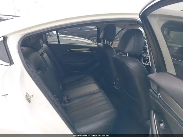 JM1GL1VM3J1323607 2018 MAZDA 6 - Image 8
