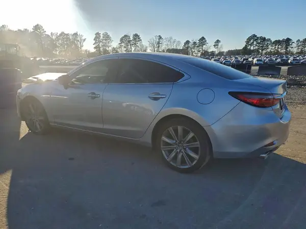 JM1GL1VM3J1332274 2018 MAZDA 6 - Image 2